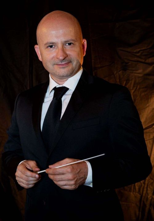 Andrea Ferrari Conductor
